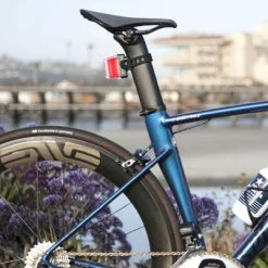 Feu Vélo Arrière USB Sur Tige De Selle Sentry Aero 260 NiteRider -VTC électriques Soldes feu velo arriere usb sur tige de selle sentry aero 260 niterider full 3