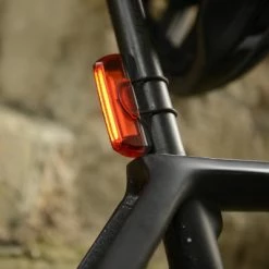 Phare Arrière Vélo Rechargeable USB Slimline Ultratorch Oxford -VTC électriques Soldes phare arriere velo rechargeable usb slimline ultratorch oxford full 3