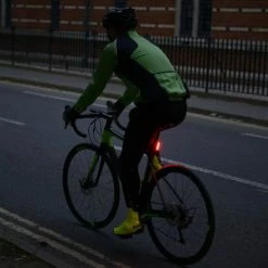 Phare Arrière Vélo Rechargeable USB Slimline Ultratorch Oxford -VTC électriques Soldes phare arriere velo rechargeable usb slimline ultratorch oxford full 6