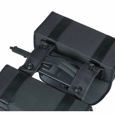 Sacoche De Vélo Double Amovible MIK Tour Waterproof Basil 28 L 5 Sacoche De Vélo Double Amovible MIK Tour Waterproof Basil 28 L – Image 3