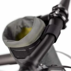 Sacoche Sur Guidon Vélo 1.2 L Backcountry Food Pouch Apidura Plus 10 Sacoche Sur Guidon Vélo 1.2 L Backcountry Food Pouch Apidura Plus -VTC électriques Soldes sacoche guidon apidura backcountry food pouch 1.2L 3