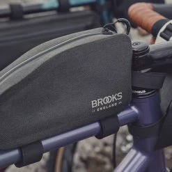 Sacoche Sur Tube Supérieur Brooks Pour Bikepacking 0.9L Scape -VTC électriques Soldes sacoche sur tube superieur brooks pour bikepacking 0 9l scape full 5
